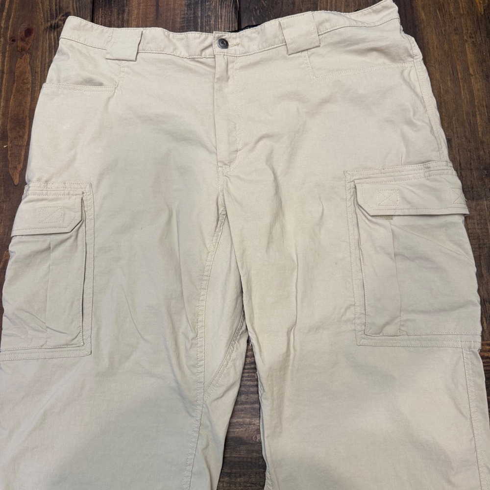 Duluth Trading Co. 2XL x 30 Men's Nylon Spandex Cargo Pants Outdoor Hiking - Picture 3 of 8